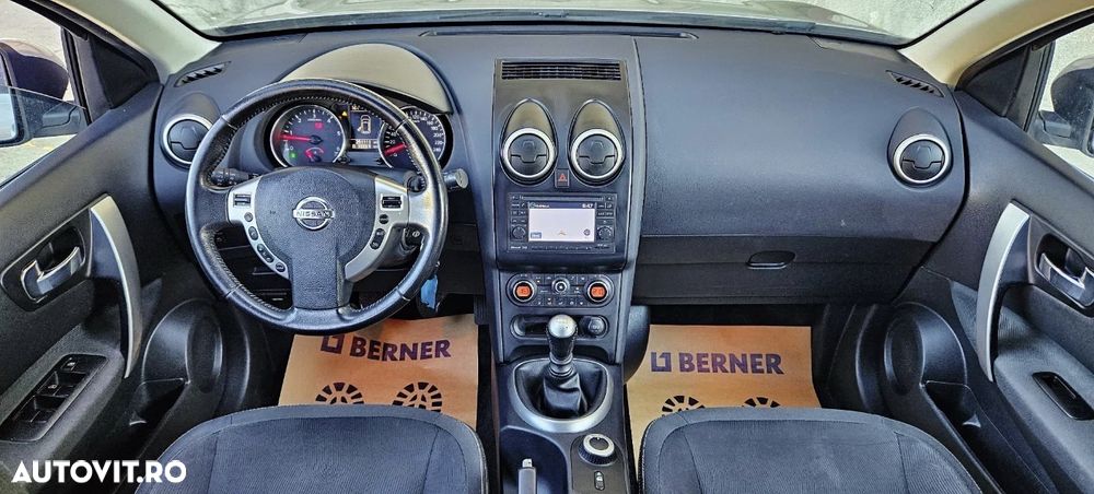 Nissan Qashqai+2 2.0 dCi DPF 4x4 tekna - 8