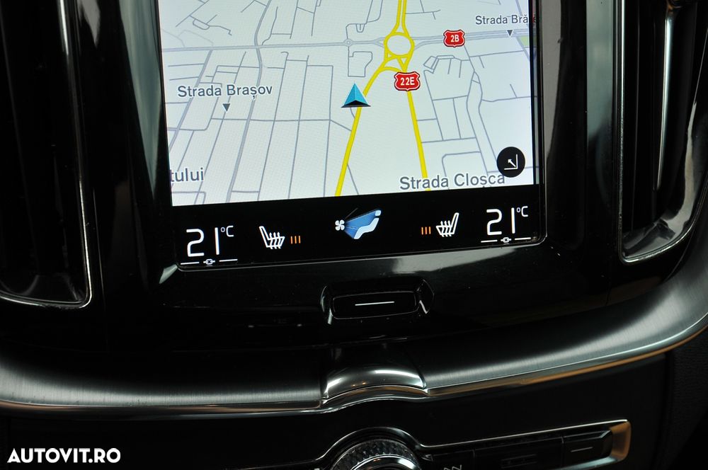 Volvo XC 60 D4 AWD Geartronic Momentum - 14