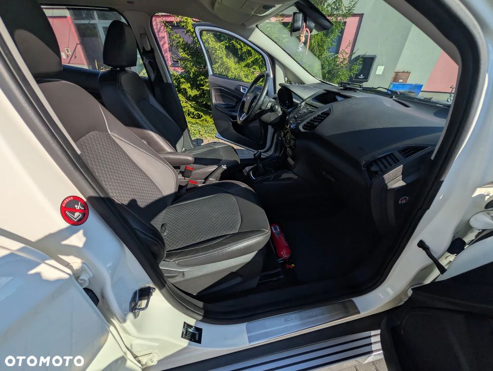 Ford EcoSport 1.0 EcoBoost TITANIUM - 33