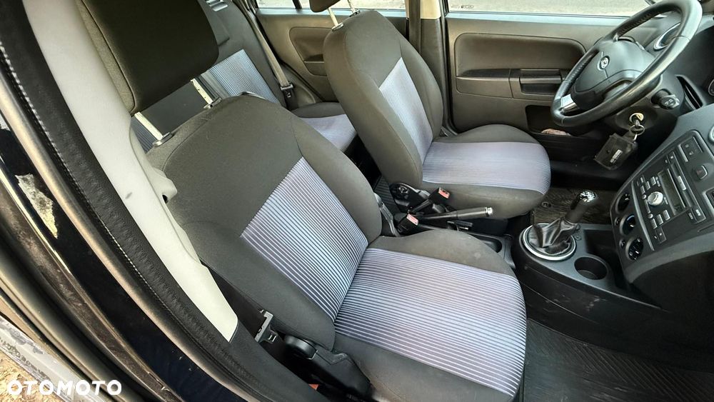 Ford Fusion 1.4 Elegance - 8