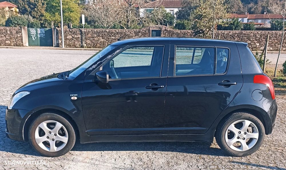 Suzuki Swift 1.3 DDiS GL - 2