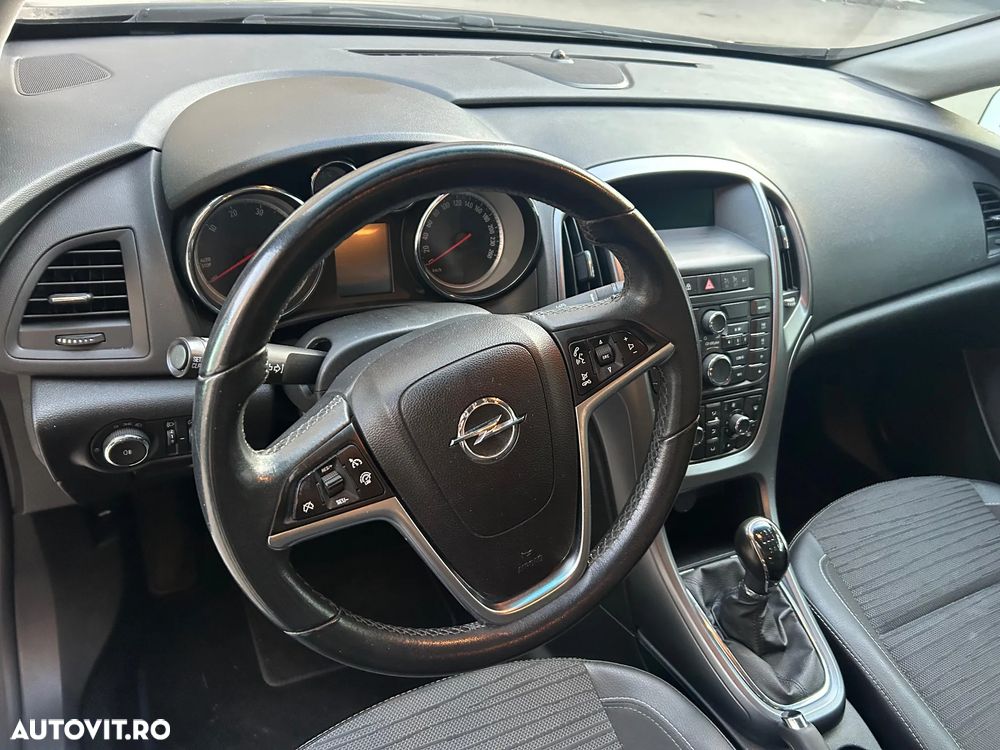 Opel Astra - 9