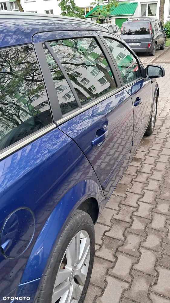Opel Astra 1.6 Cosmo EasyTronic - 4