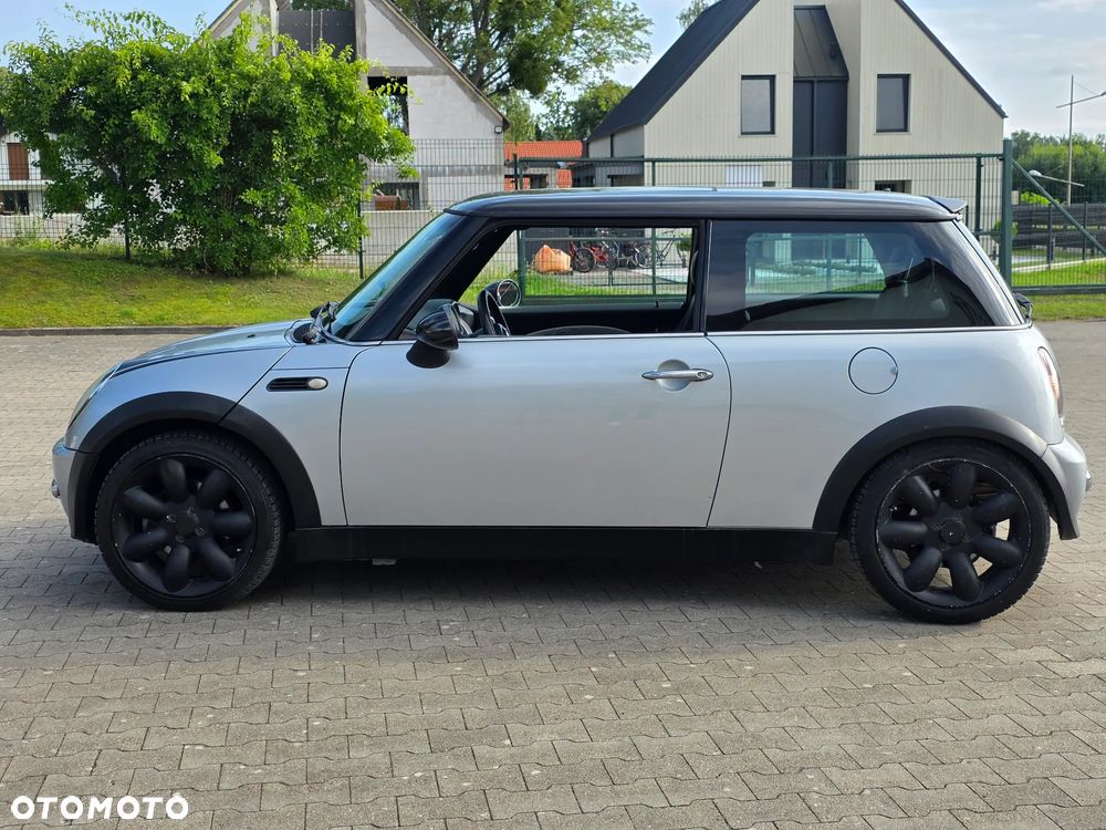 MINI Cooper chili - 4