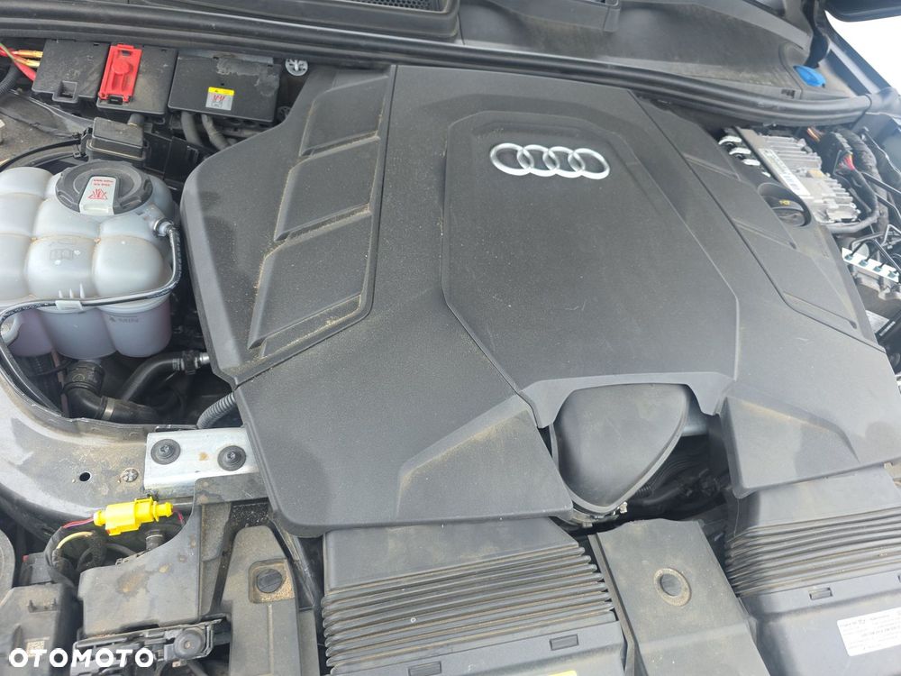 Audi Q7 - 12