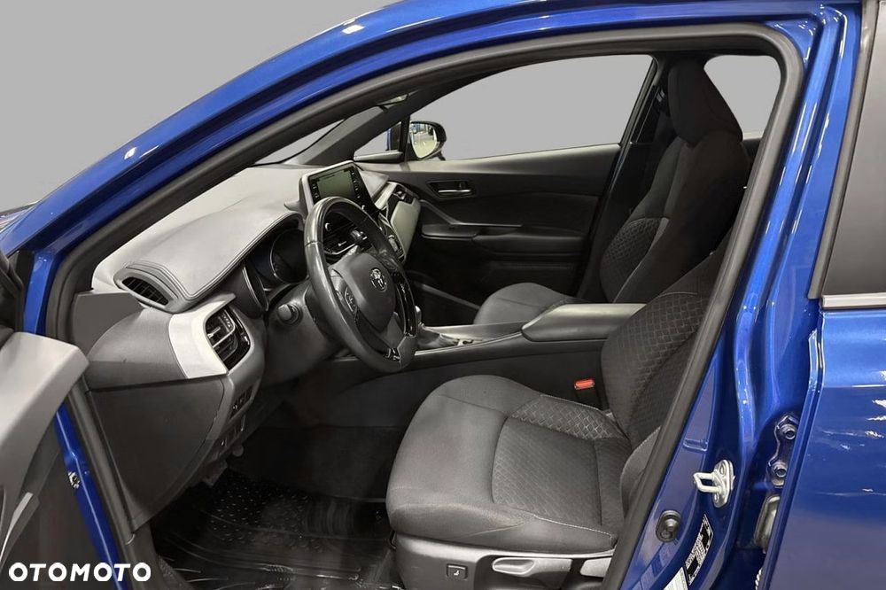 Toyota C-HR Style - 9