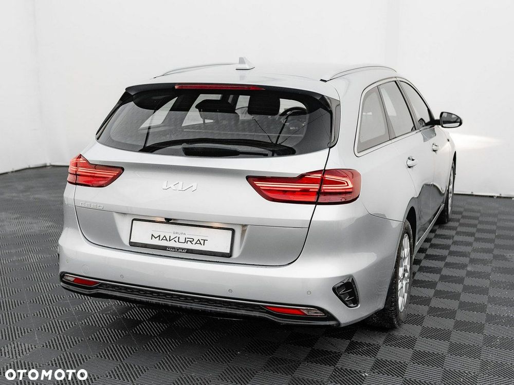 Kia Ceed 1.5 T-GDI M - 6