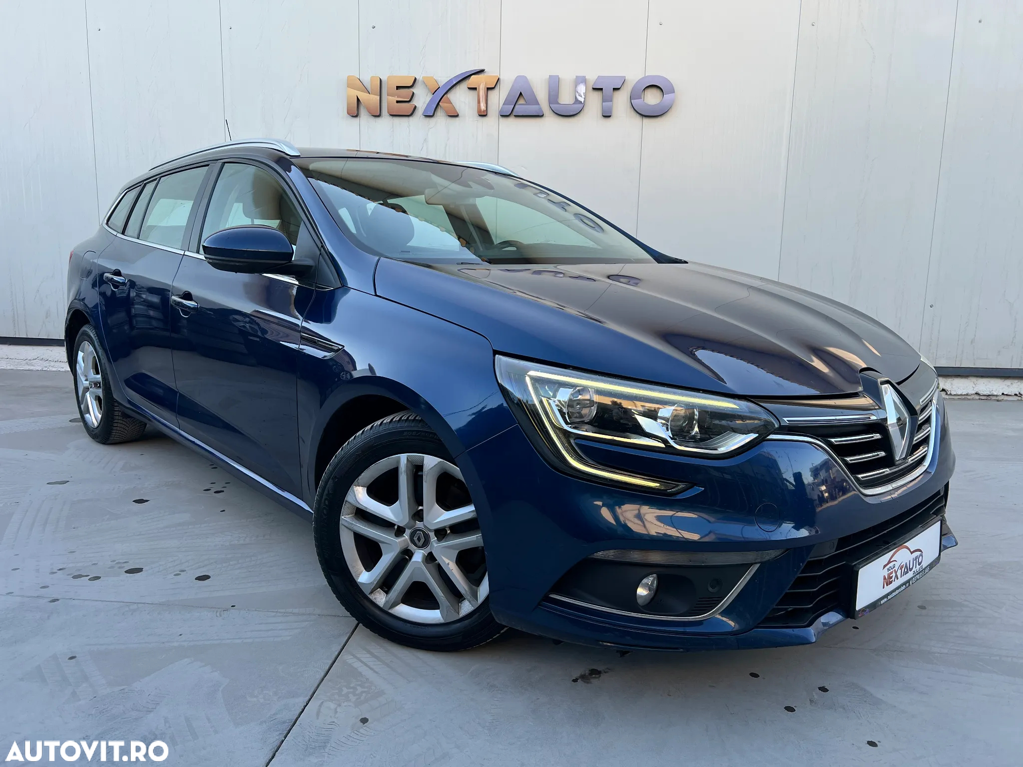 Renault Megane Estate 1.5 dCI EDC Intens - 3