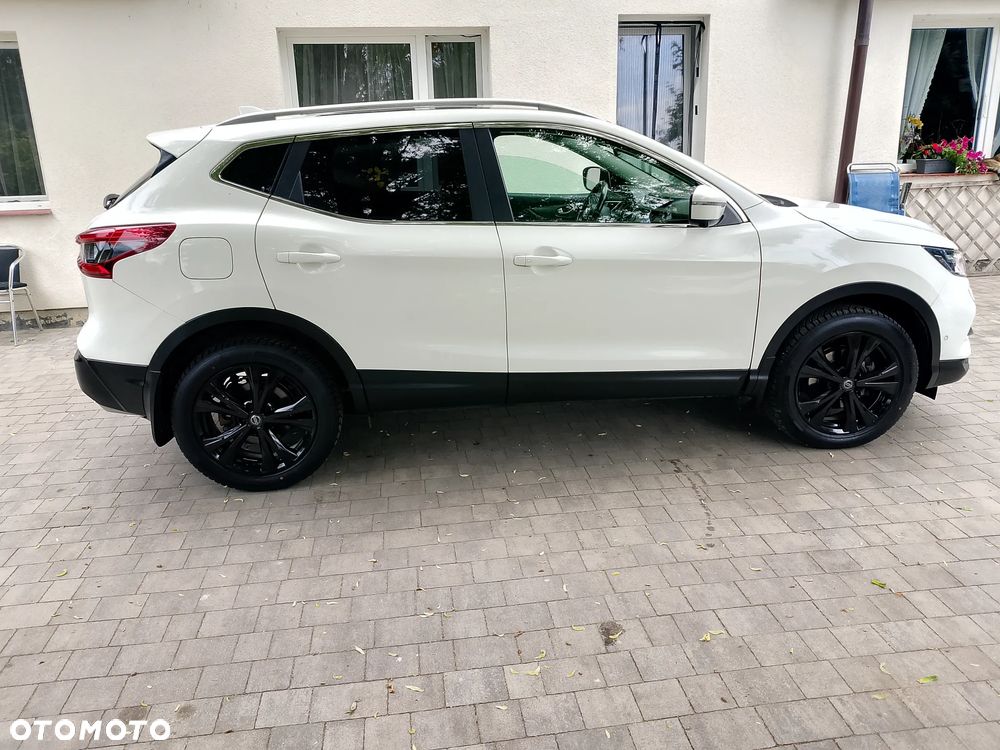 Nissan Qashqai 1.6 DCi Xtronic N-Connecta - 11