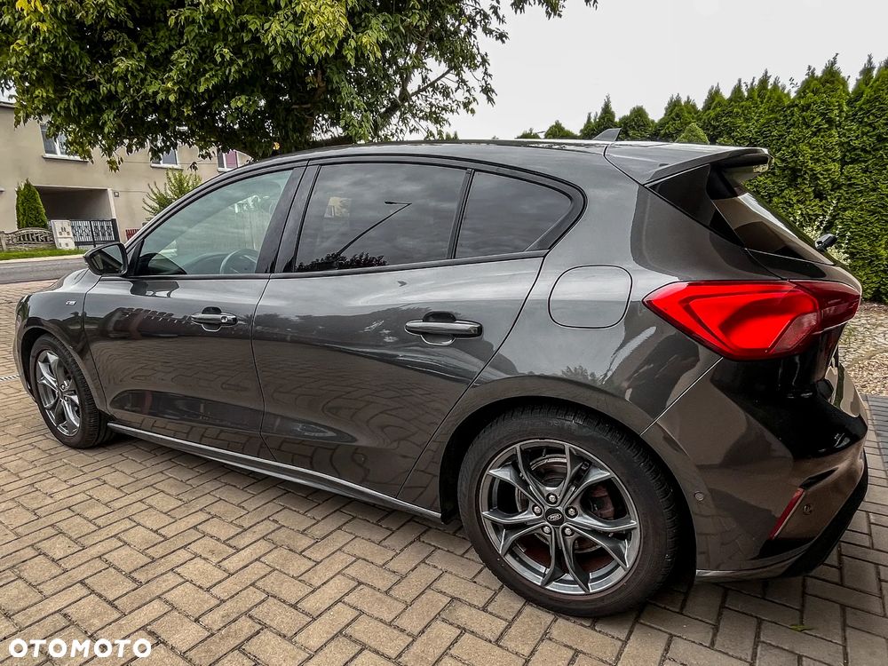 Ford Focus 1.0 EcoBoost Start-Stopp-System ST-LINE STYLE - 4