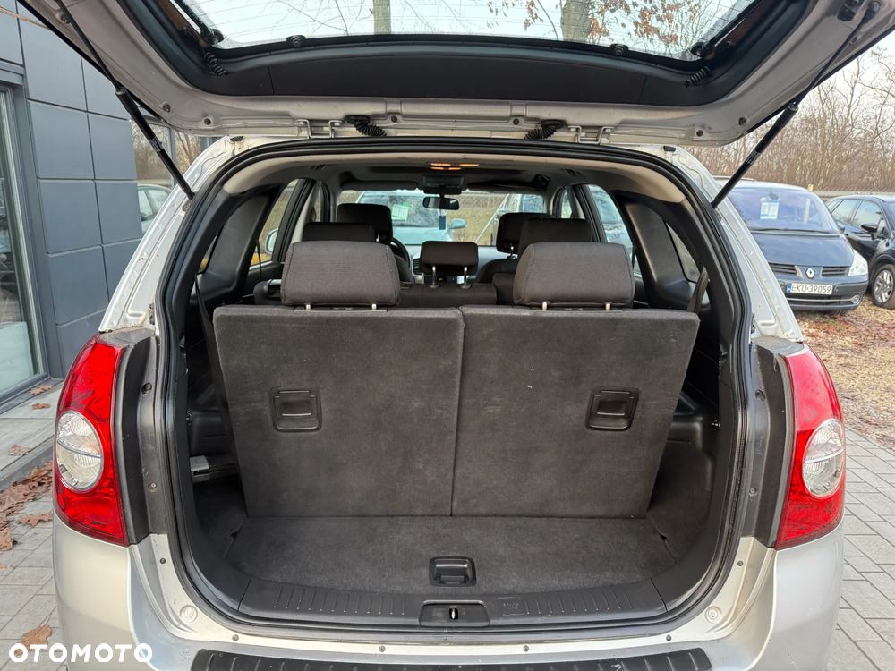 Chevrolet Captiva 2.4 2WD 7 Sitzer LS - 23