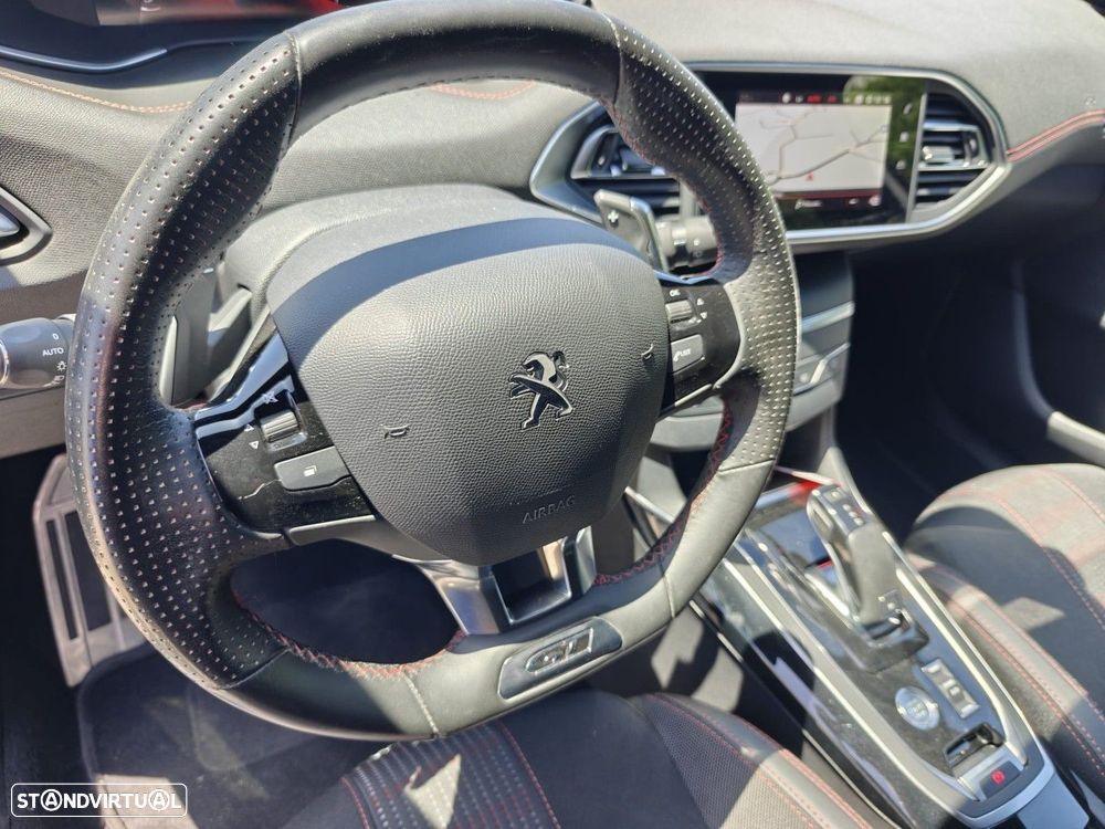 Peugeot 308 SW 1.5 BlueHDi GT EAT8 - 19