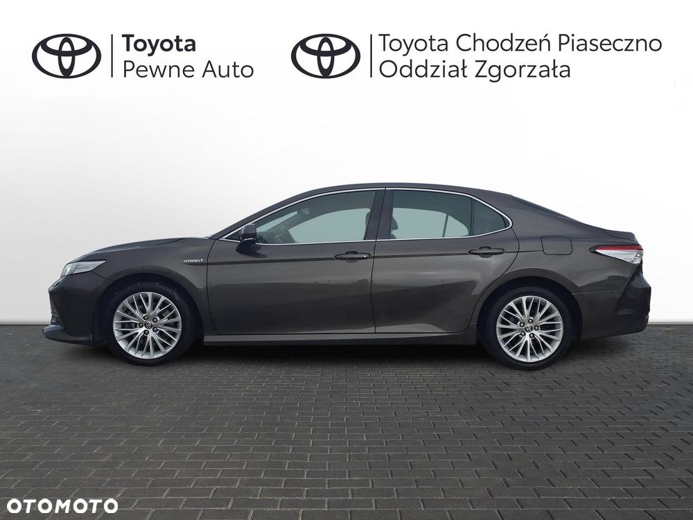 Toyota Camry 2.5 Hybrid Executive CVT - 4