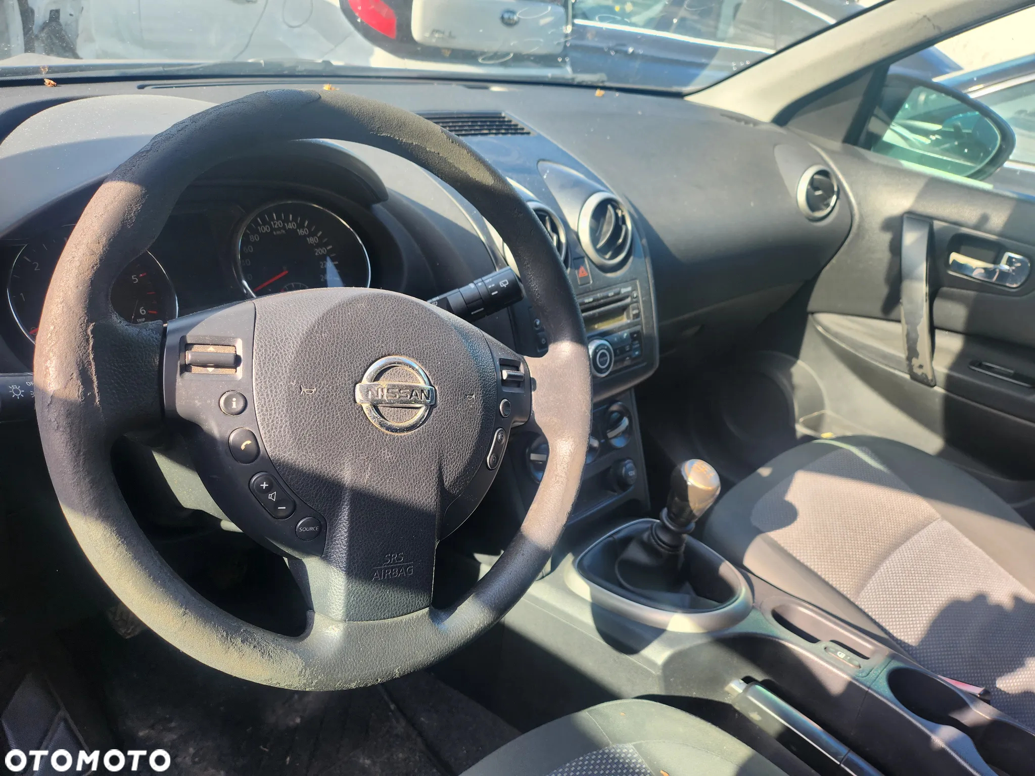 Nissan Qashqai 1.5 dCi DPF acenta - 10