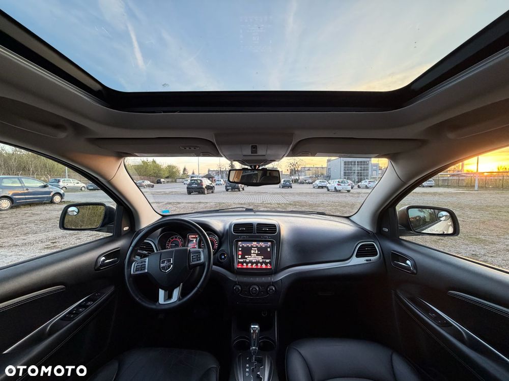 Dodge Journey - 4