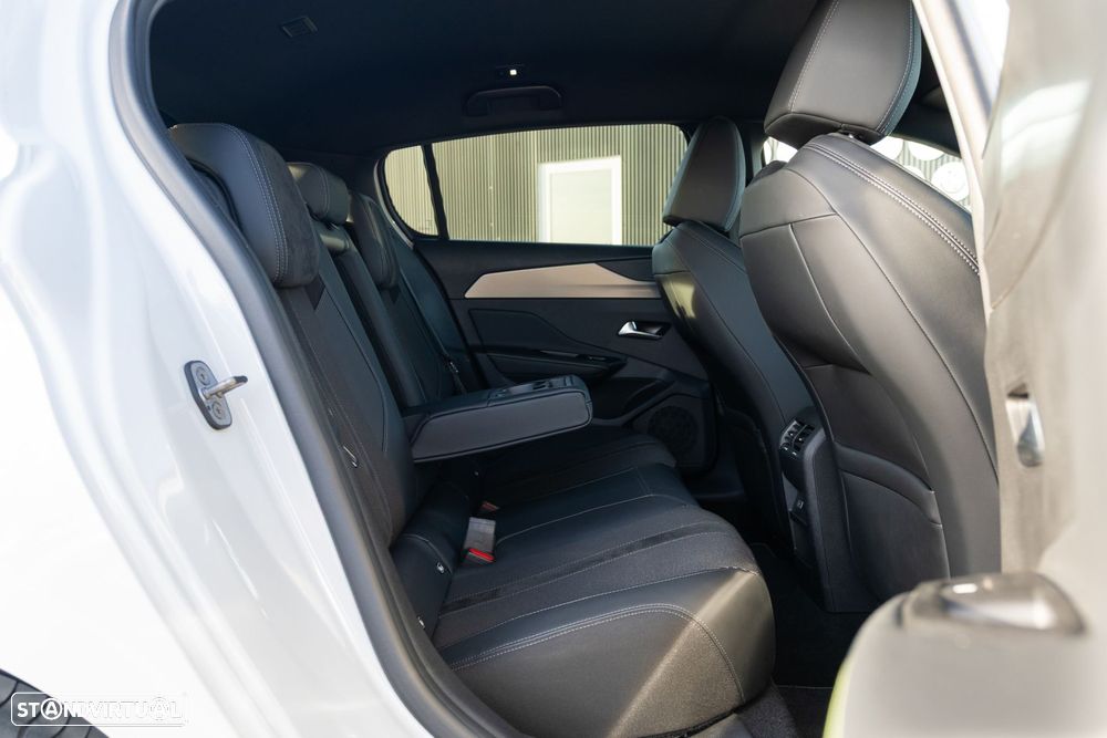 Peugeot 308 1.6 Hybrid GT e-EAT8 - 14