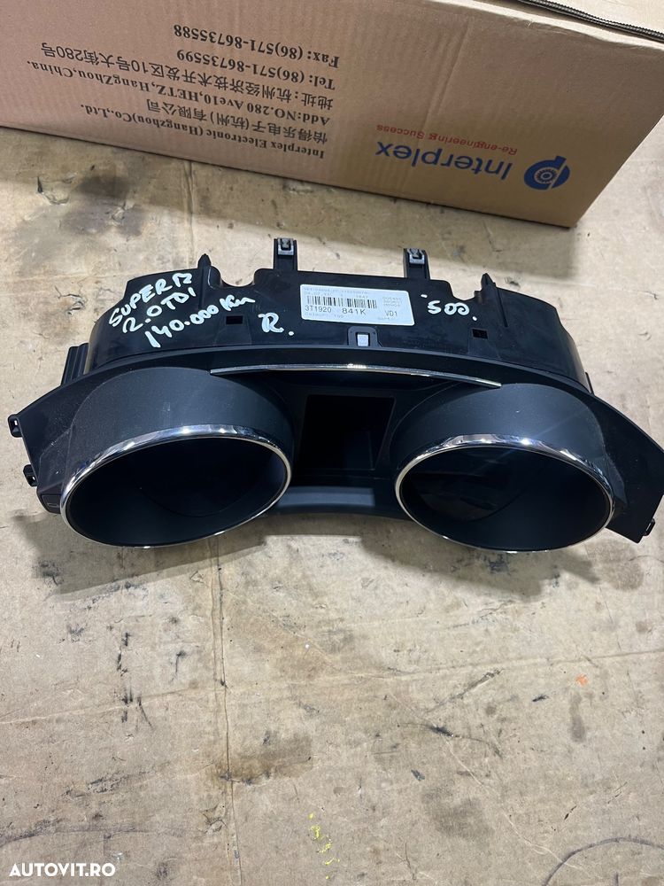 Ceasuri bord color Skoda superb 2.0 tdi 2011 - 3