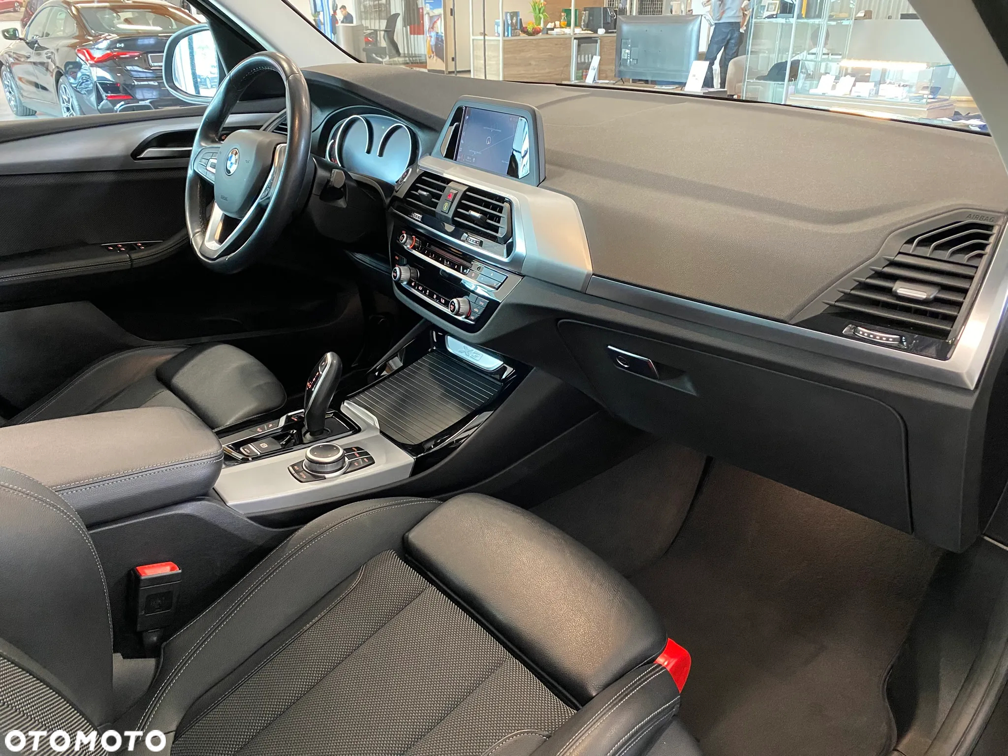BMW X3 xDrive20d Advantage - 23
