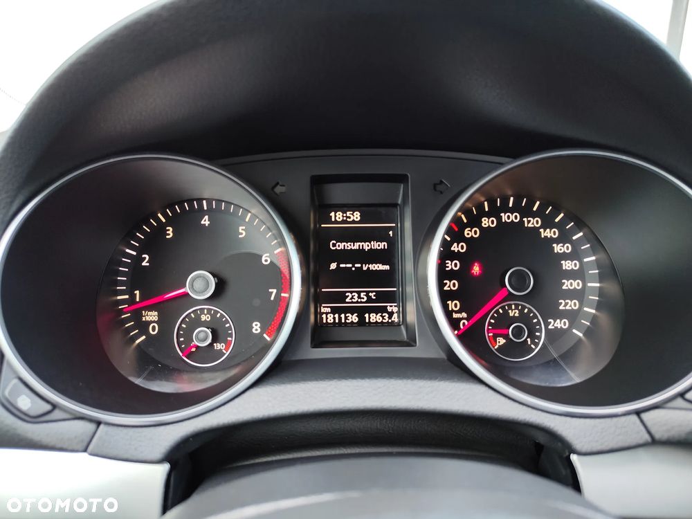 Volkswagen Golf 1.4 TSI Highline - 15