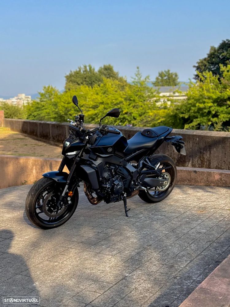 Yamaha MT-09 Y-AMT - 4