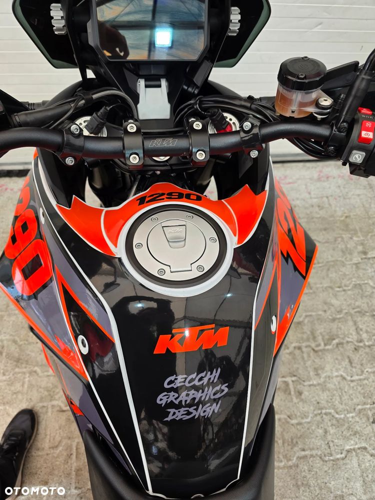 KTM Super Adventure - 31