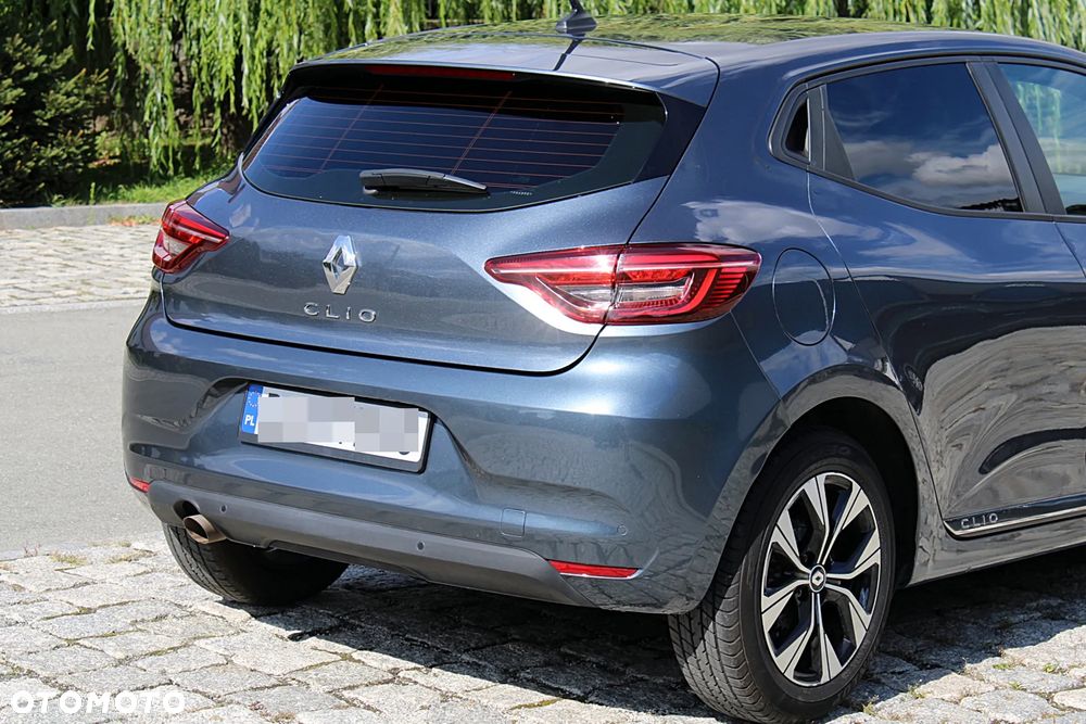 Renault Clio - 13
