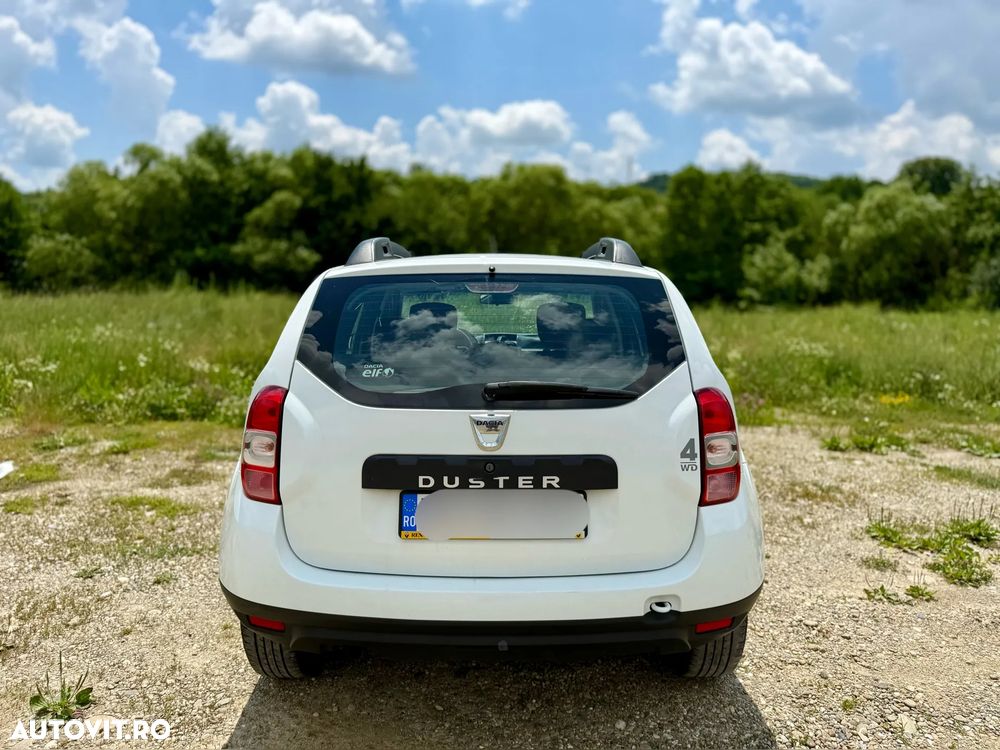 Dacia Duster 1.5 dCi 4x4 Laureate - 4
