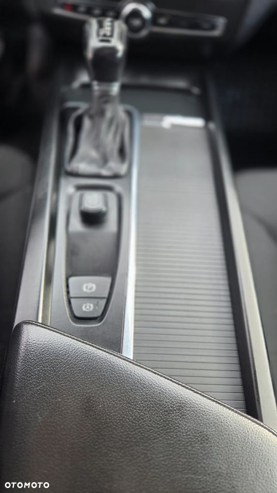 Volvo V60 D3 Geartronic Momentum - 9