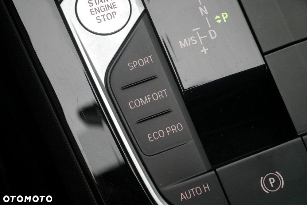 BMW Seria 1 - 21
