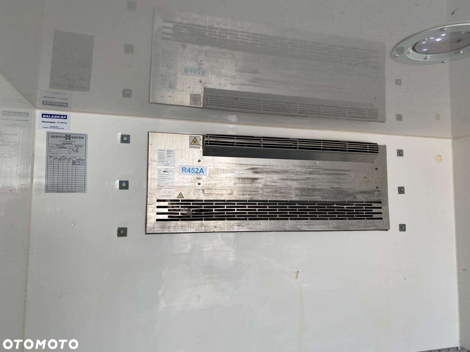 Mercedes-Benz SPRINTER 316 CDI AUTOMAT KONTENER CHŁODNIA MITSUBISHI WINDA ZEPRO - 25