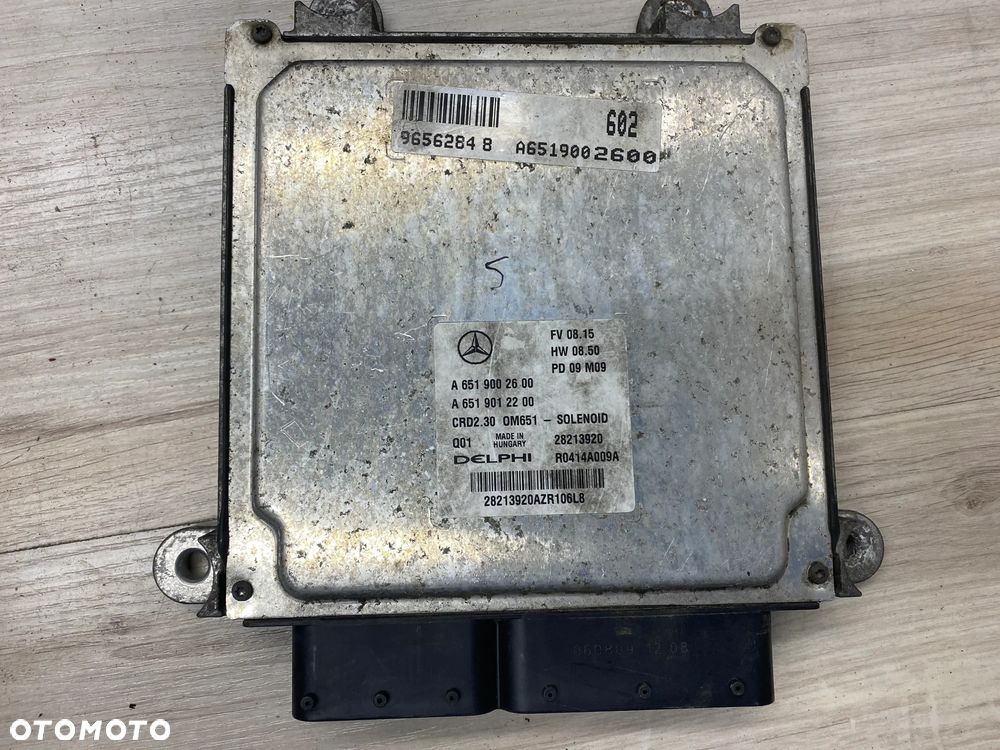 KOMPUTER STEROWNIK SILNIKA ECU MERCEDES SPRINTER W906  A6519002600 A6519012200 28213920 R0414A009A - 1