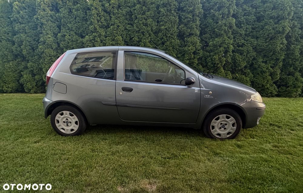Fiat Punto 1.2 8V - 4