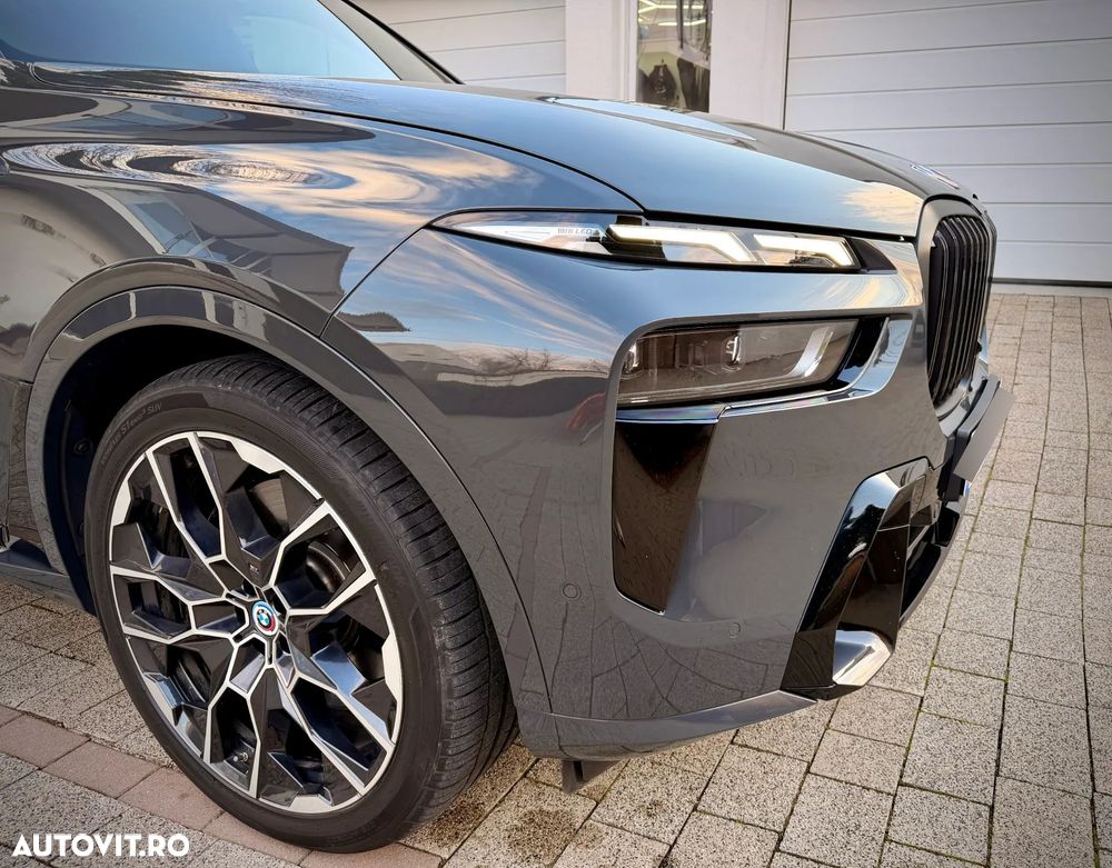 BMW X7 2023 — imagine 29