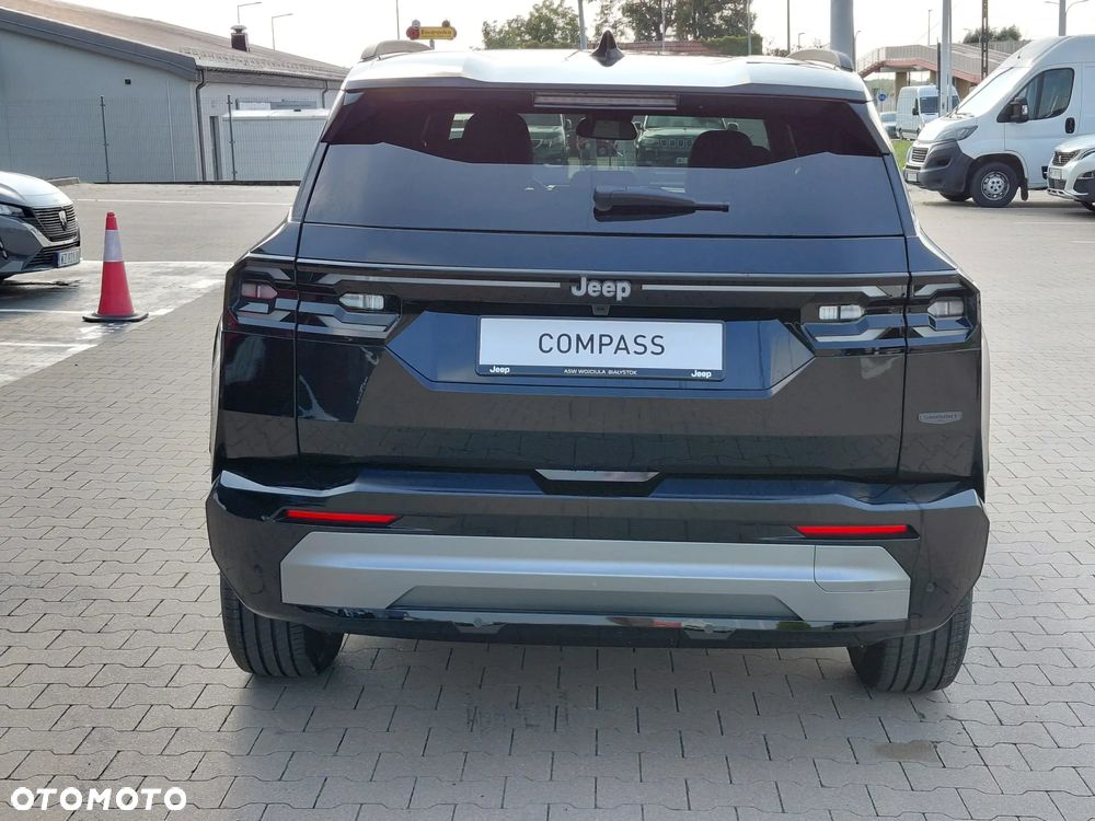 Jeep Compass 1.2 T3 mHEV Summit FWD DCT - 5