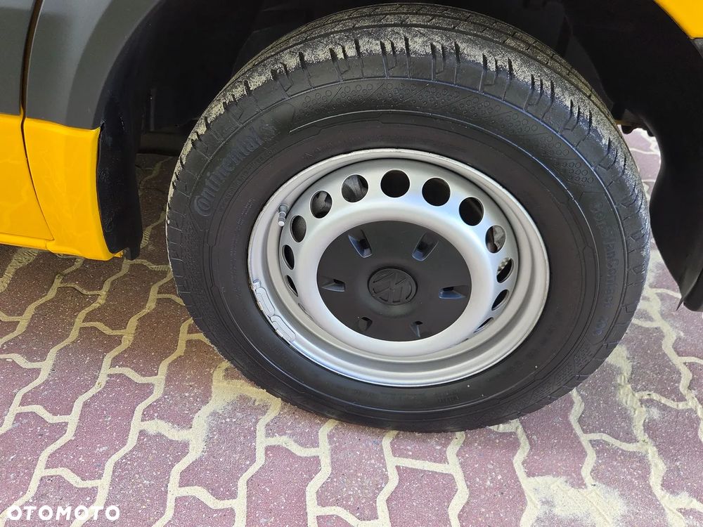 Volkswagen Crafter - 13