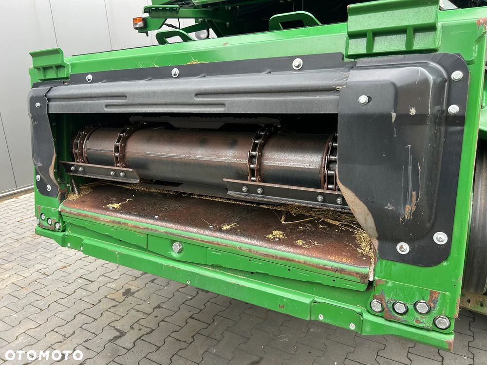 John Deere S790 - 13