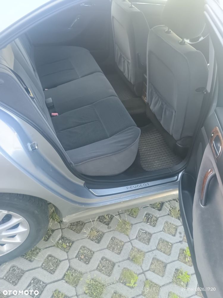 Peugeot 607 - 7