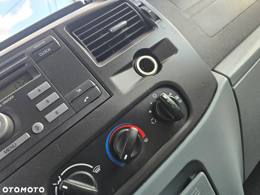 Ford Transit - 13