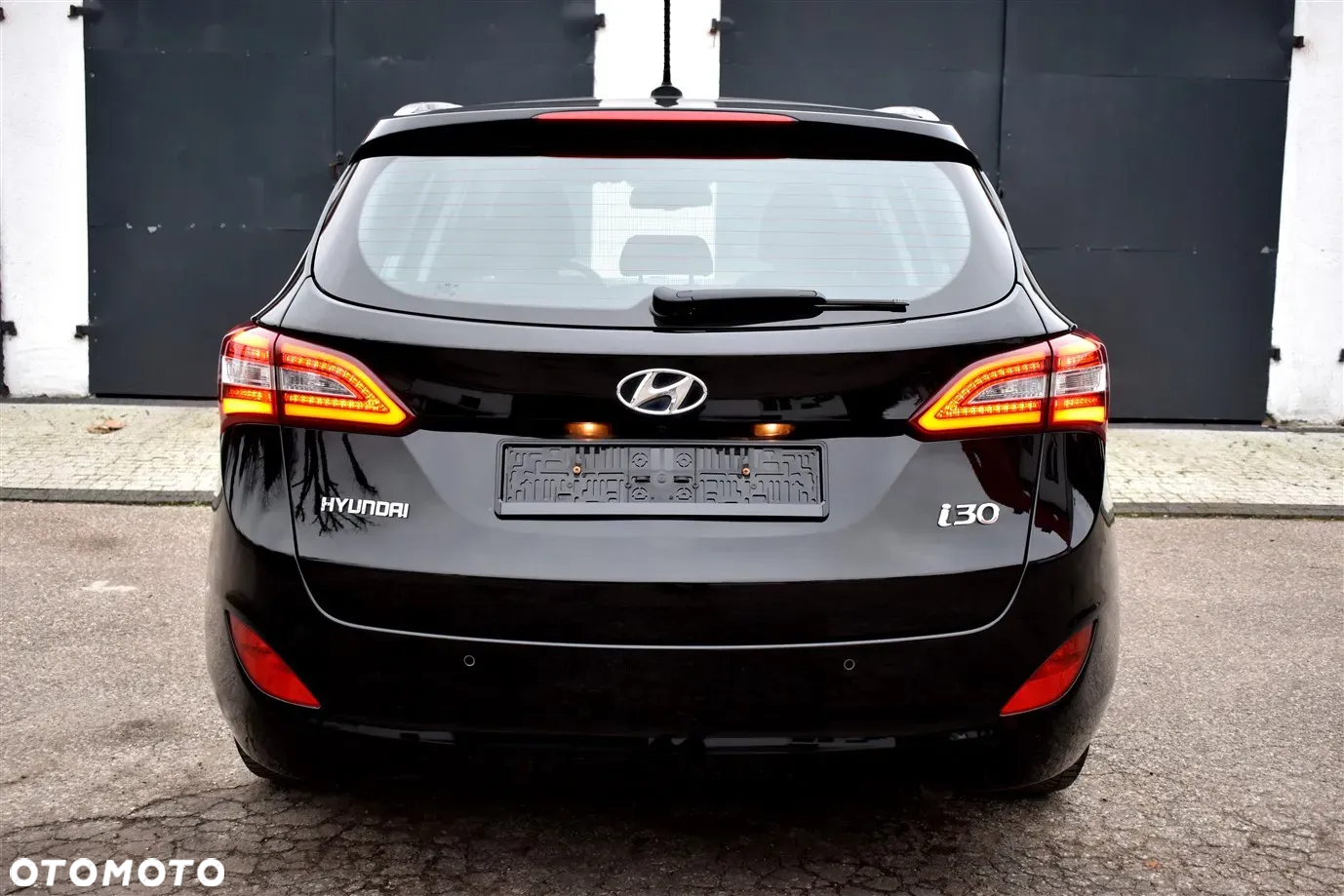 Hyundai i30 i30cw 1.6 CRDi Automatik Style - 6