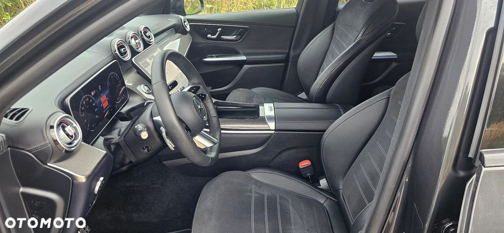Mercedes-Benz GLC 300 e 4Matic 9G-TRONIC Edition AMG Line - 13