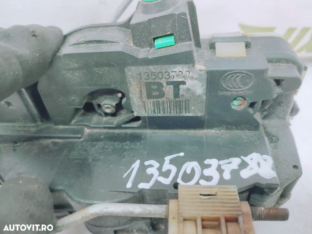 Broasca dreapta spate 13503788 Opel Insignia A  [din 2008 pana  2014] - 4