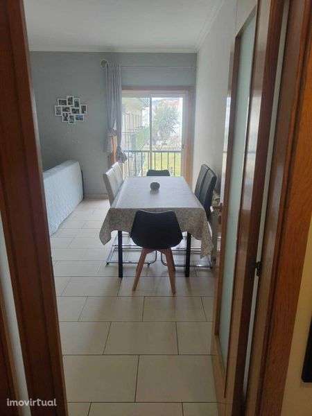 T1 - Junto ao Continente e Mercadona - Covilhã - Grande imagem: 4/12