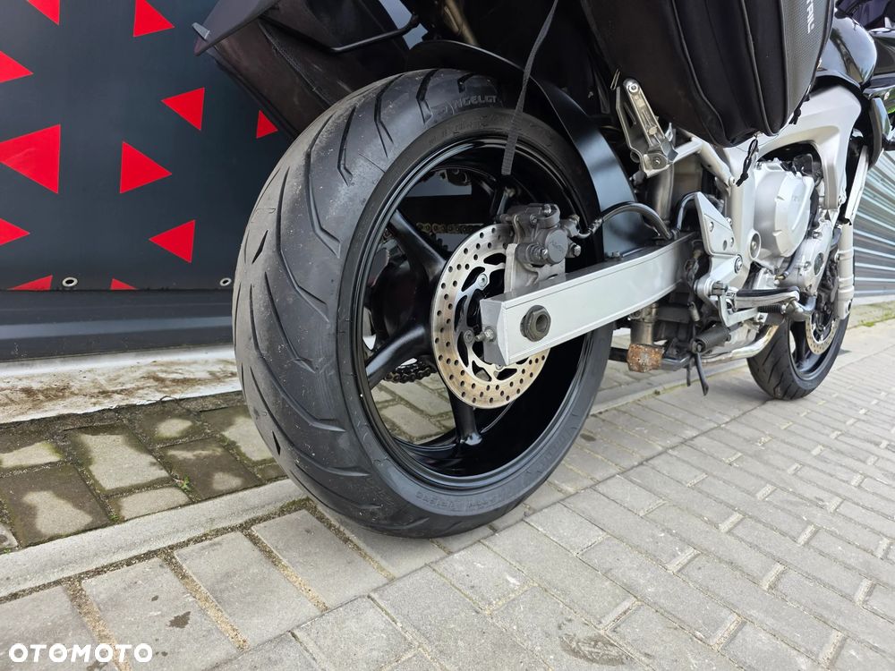 Yamaha FZ6 - 20