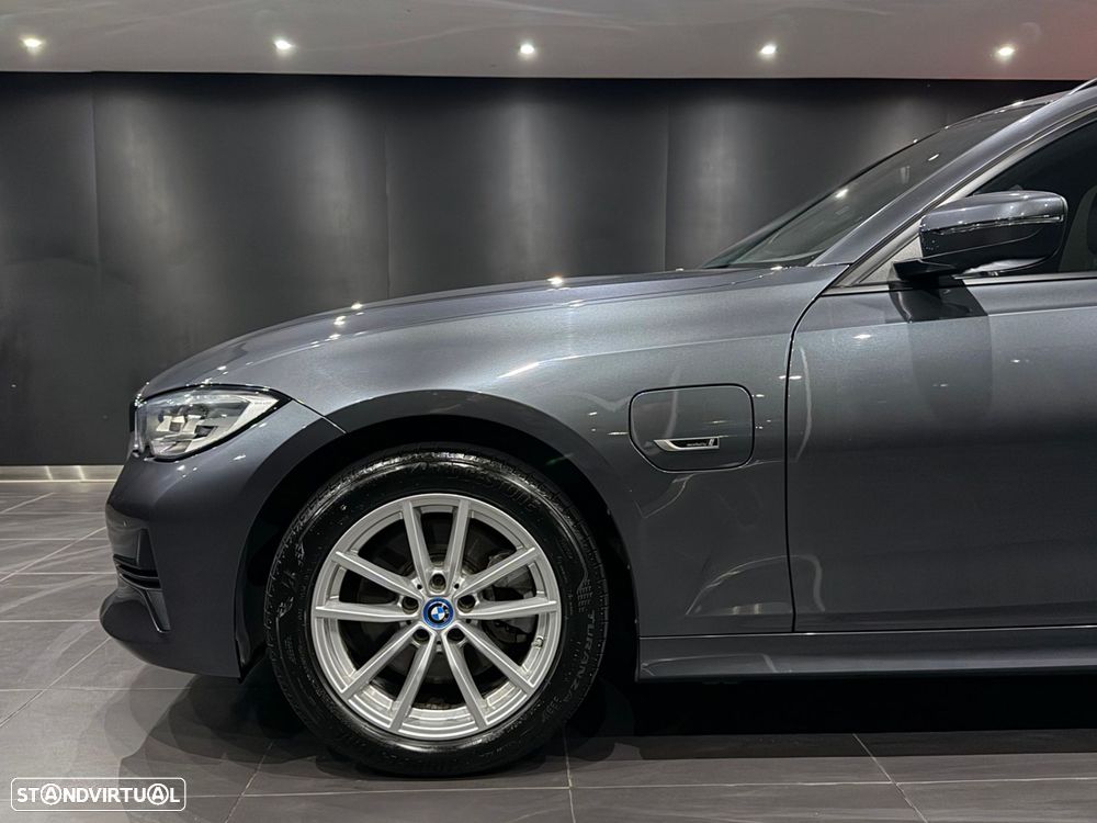BMW 320 e Line Sport Auto - 4