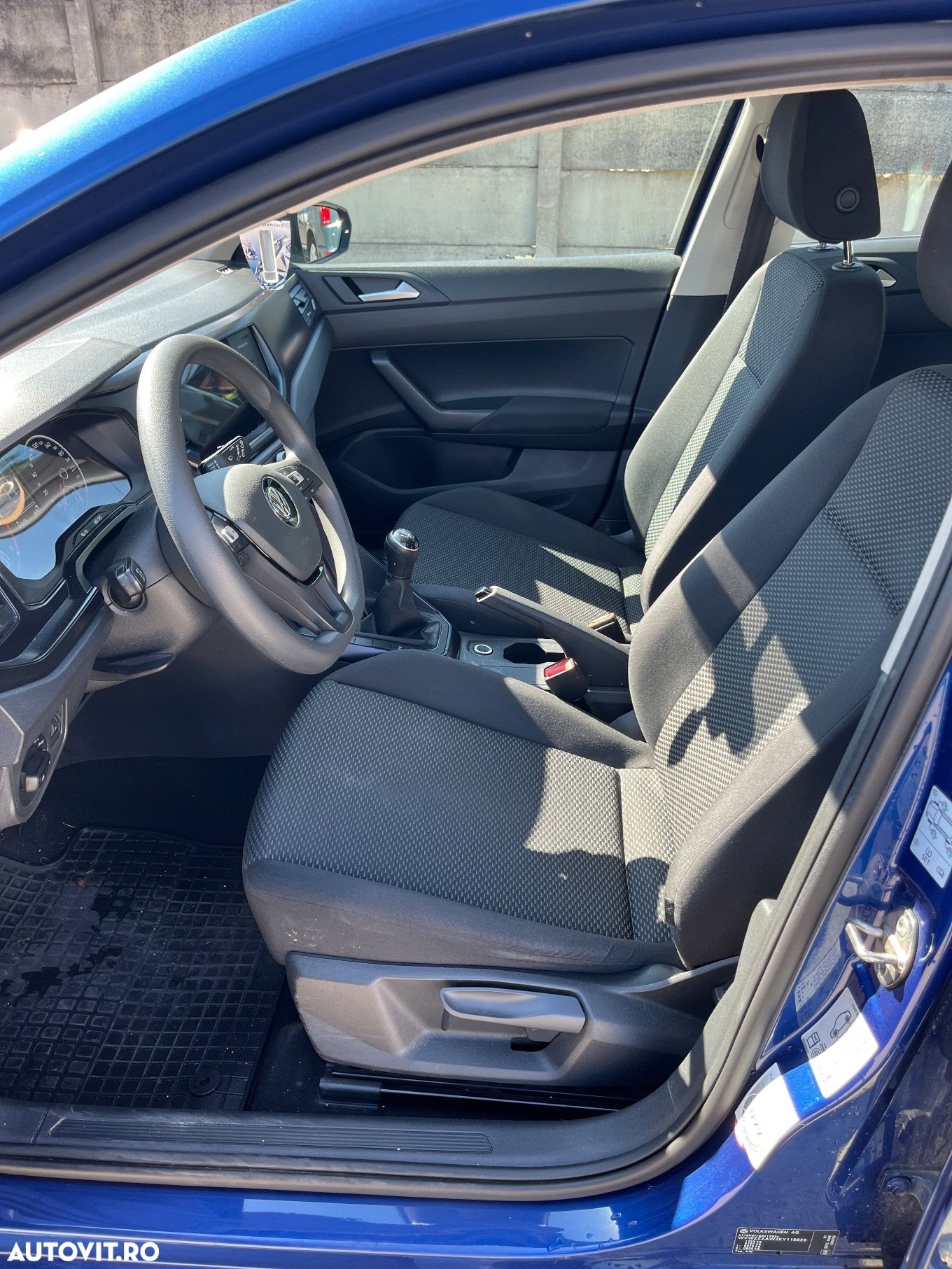 Volkswagen Polo 1.6 TDI Comfortline - 8