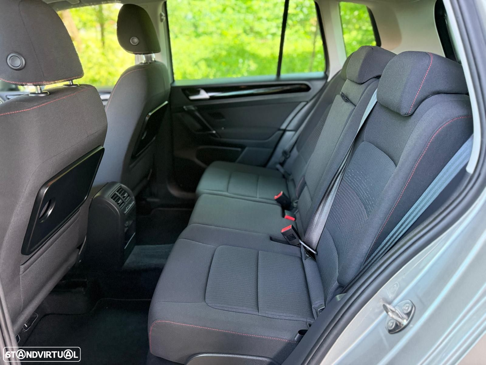 VW Golf Sportsvan - 21