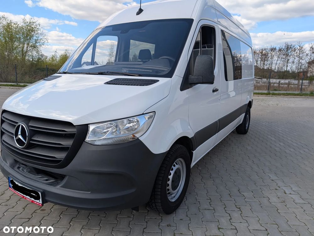 Mercedes-Benz Sprinter - 5
