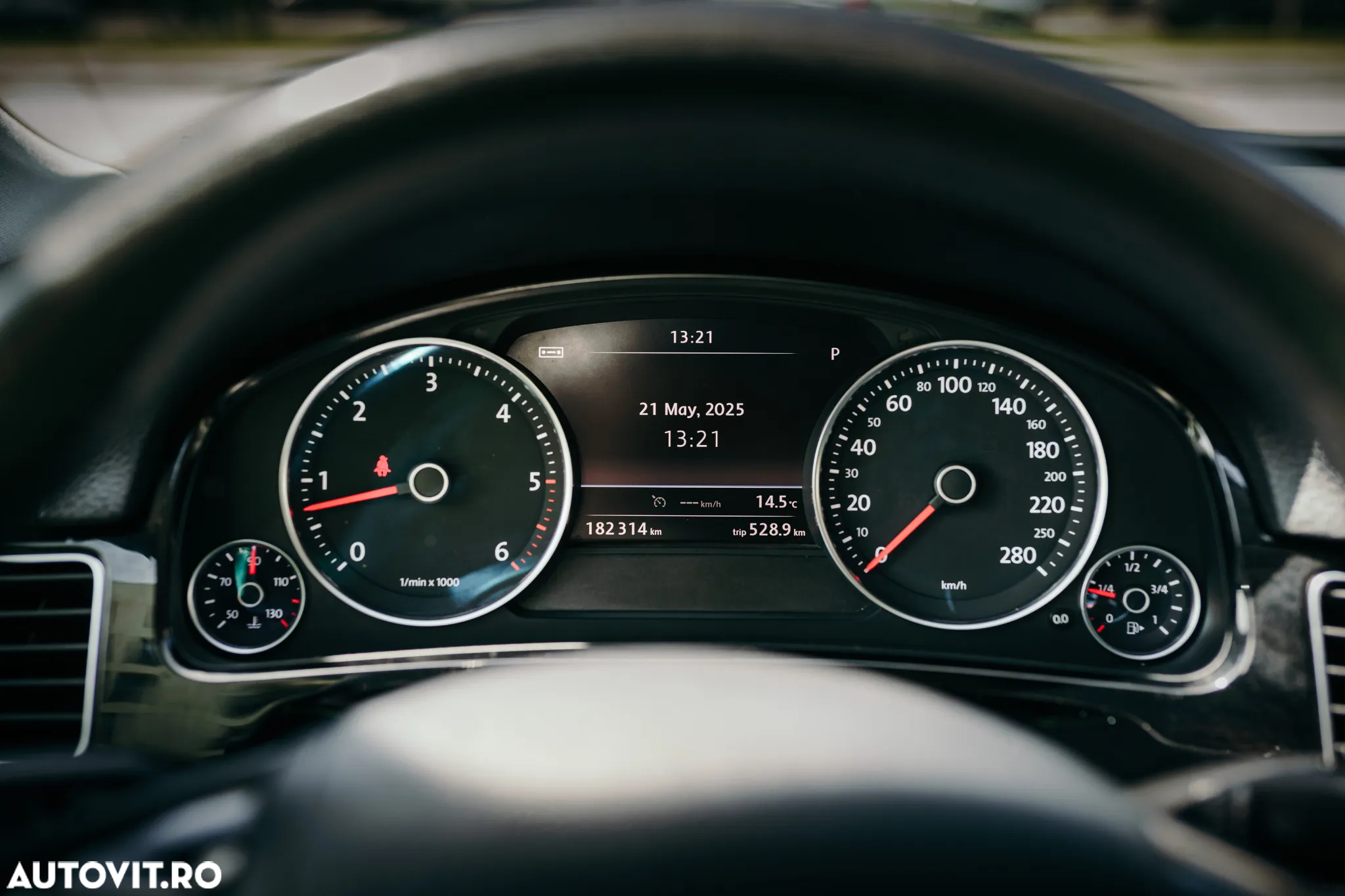 Volkswagen Touareg 3.0 V6 TDI BMT - 4