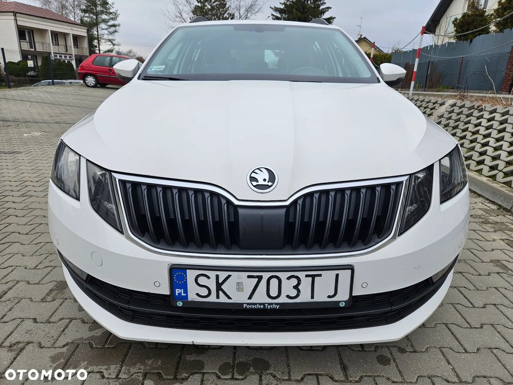 Skoda Octavia 1.6 TDI SCR Ambition - 8