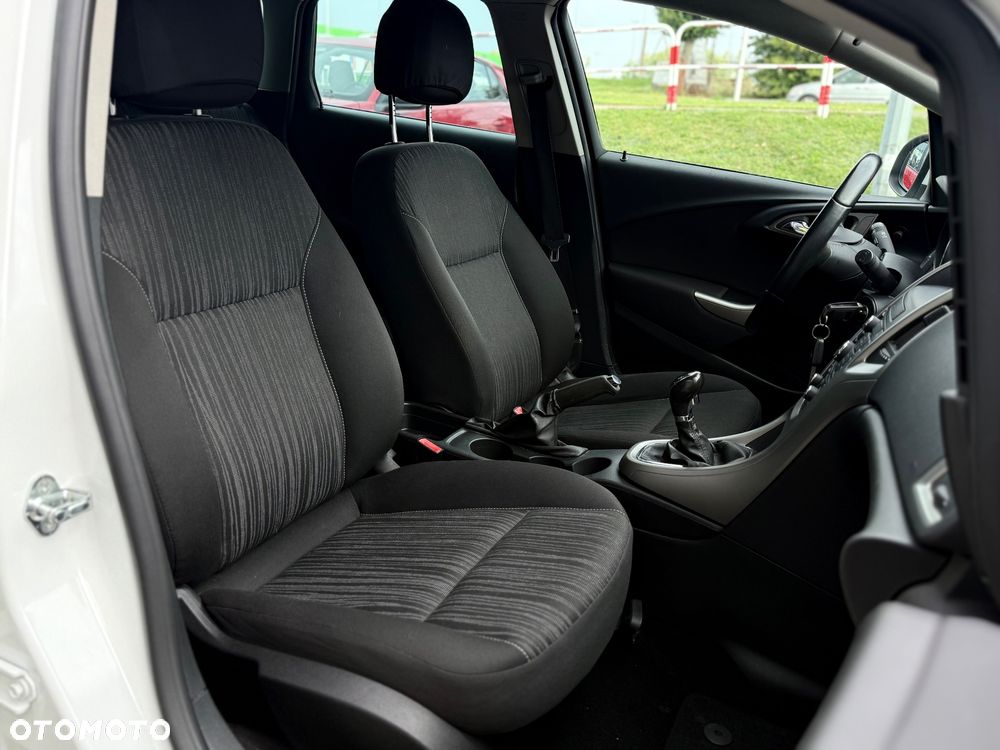 Opel Astra - 27